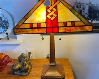 Vintage Stained Glass Table Lamp
