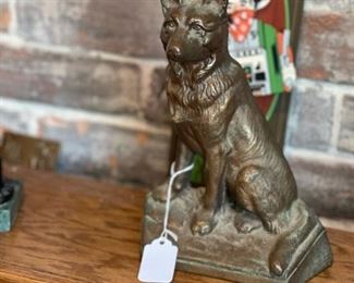 HUBLEY German Shepherd Cast Iron Doorstop