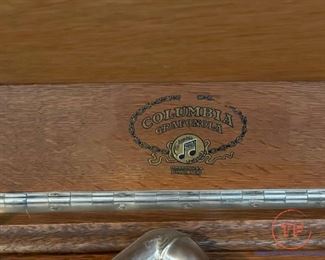 Early 1900's Columbia Grafonola Phonograph Record Player Cabinet - In Working Condition 
