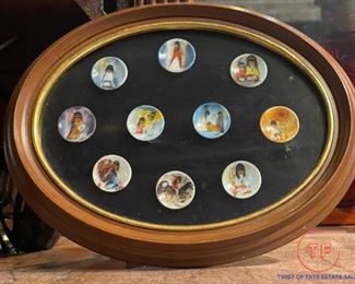 10 DeGRAZIA Miniature Plates in Oval Wood Frame 