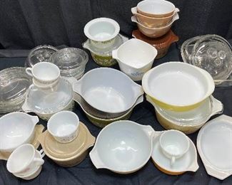 Bunch of Vintage Pyrex