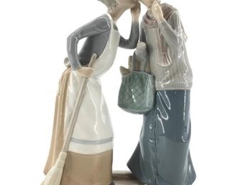 Vintage Lladro "The Gossips" Porcelain Sculpture