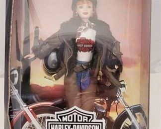 1529 - Harley Davidson Barbie
