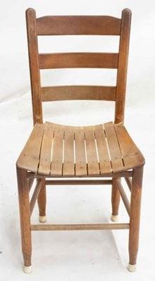2161 - Primitive chair 35 x 17 x 14
