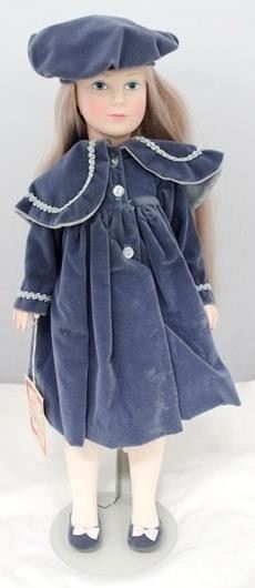 2677 - Effanbee Winter Four Seasons collection doll 18"
