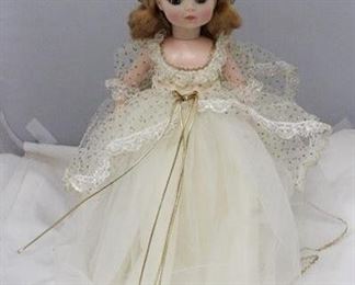 2684 - Alexander Vintage doll -15"
