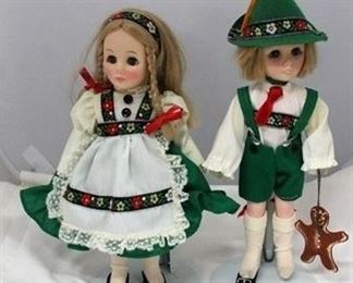 2699 - 2 Effanbee Vintage dolls - 12"
