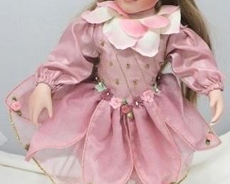 2749 - AEL Paradise Galleries Valentine Treasures Porcelain doll - 14"
