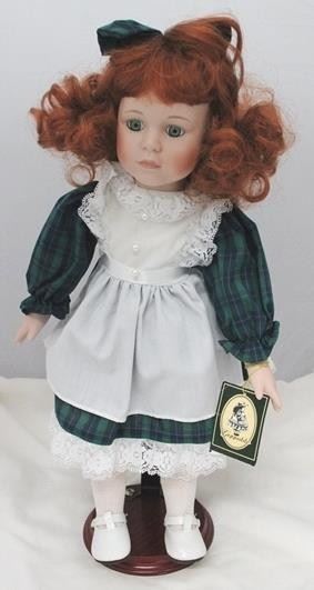 2764 - Geppeddo porcelain doll - 17"
