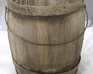 2834 - Antique Barrel Bucket - 10.5 x 9"
