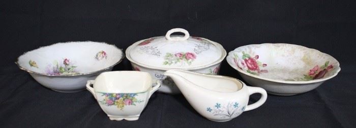 2865 - 5 Assorted Vintage China Items
