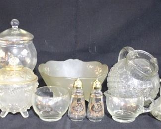 2866 - Lot of Assorted Glass Items
