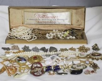 2876 - Lot of Assorted Necklaces & Pins
