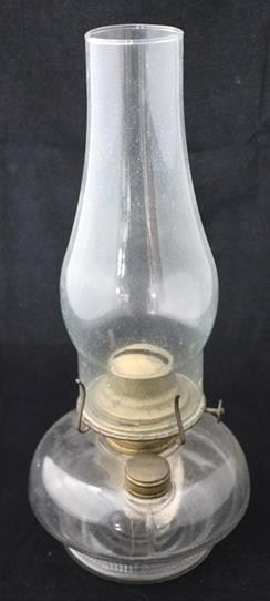 401x - Oil lamp - 12 1/2"
