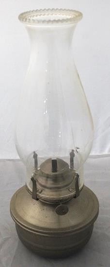443 - Oil lamp - 12"
