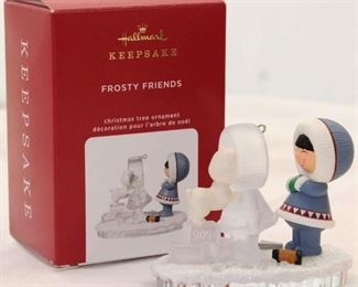 447 - Hallmark Keepsake Frosty Friends
