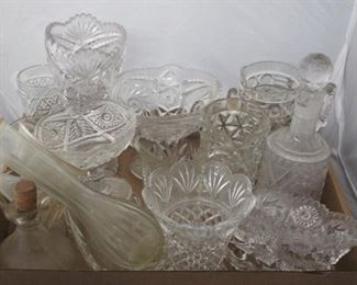 623 - Tray Lot of Assorted Glass Items
