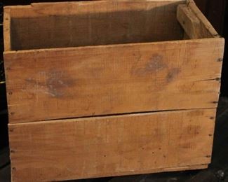767x - Corned beef wooden crate 13 x 17 1/2 x 10
