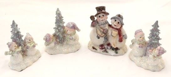 628 - 4 Snowmen figures
