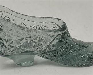 1458 - Small glass shoe
