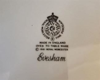 Royal Worcester "Evesham" Fine China