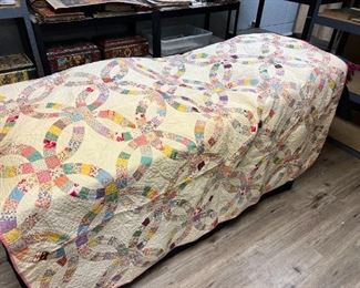 Vintage wedding ring quilt