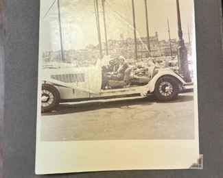 Amazing photo album with images from what I believe is the South of France. 