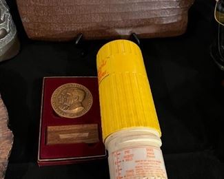 Vintage Tennis ball keeper