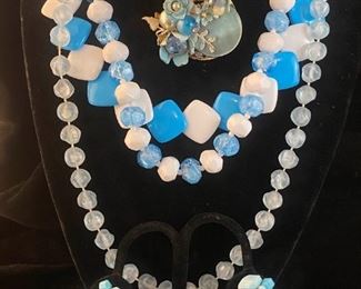 50s Neclaces, Dimentional Cluster Beaded Brooch, Hong Kong ClipOns