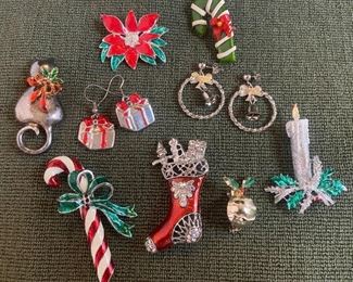 Gerrys Candle Pendant Other Holiday Costume Jewelry