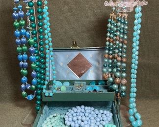 Jewelry Box Bead Strands In Blue  Green