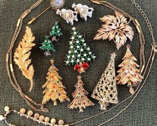 Coro,Trifarri, ART, And Pakula Holiday Costume Jewelry