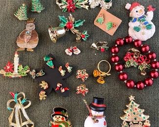 Gerrys Christmas Pins  Other Holiday Costume Jewelry