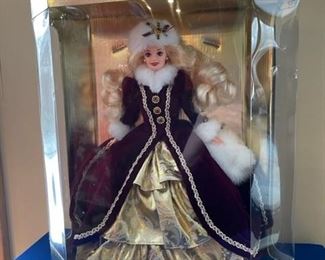 Happy Holidays 1996 Barbie $15