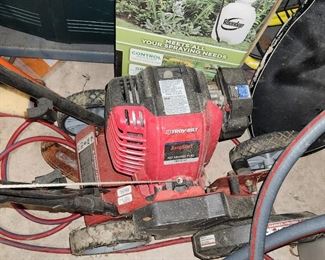 Troy Bilt edger