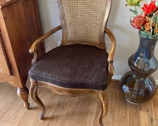 Drexel Heritage dining chairs (2) arms (4) sides with cane backs