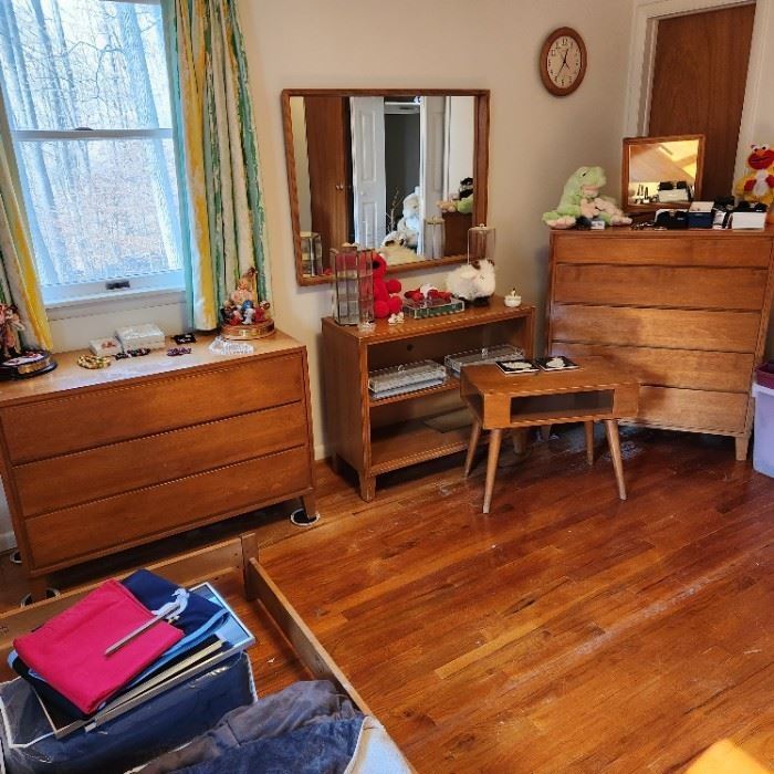 mid century modern bedroom set by Conant Ball