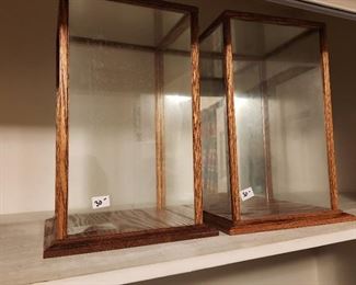 pair display cases