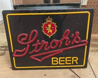 Stroh's Beer Lightup Sign