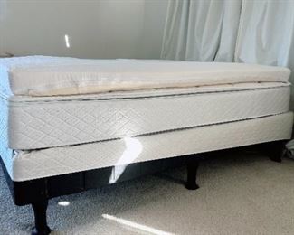Available for presale - Queen Sleep Number Mattress w/Adjustable Base (some wear to mattress cover)