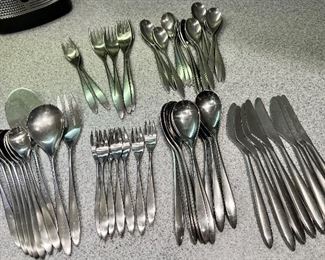 Silverware Set