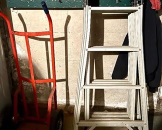 Hand Truck & Extendable Ladder