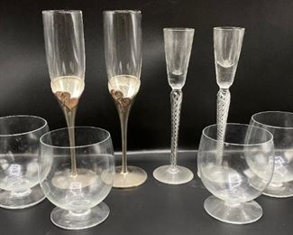 Set Lenox Wedding Flutes, Twist Stem Champagne Glasses & Set 4 Petite Stem Wine Glasses
Lot #: 120