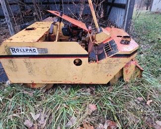 Asphalt ride on roller