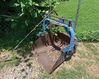 Bucket for Ford 8 N