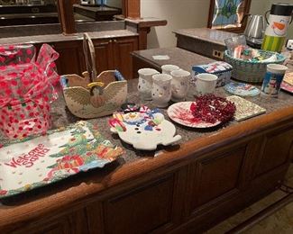 Holiday accents and decor