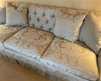 Back-tufted 3-cushion couch with additional pillows by Hickory Chair - in excellent condition (96" long)