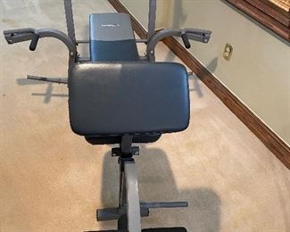 Marcy weight bench with leg extension