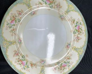 5 Meito China MEI44 Dinner Plates