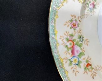 5 Meito China MEI44 Dinner Plates